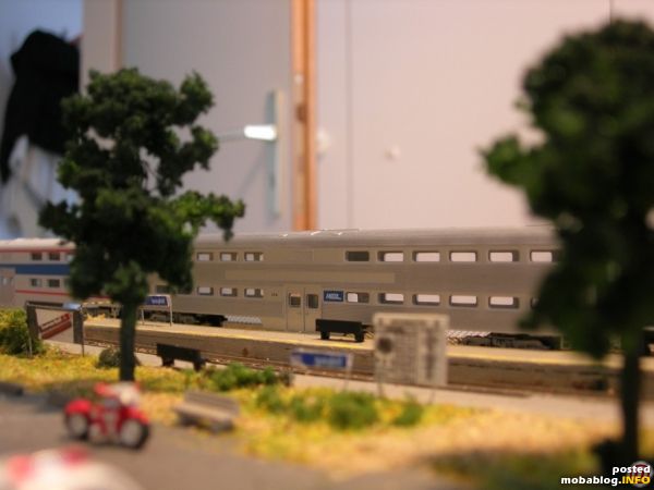 Metra Bi-Level Cars