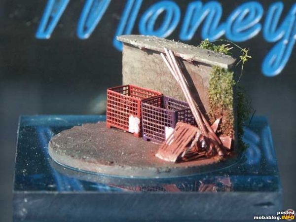 20 Cent: Sortierter Abfall im Hof