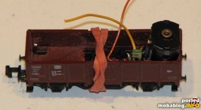 Der frisch geklebte Wagen