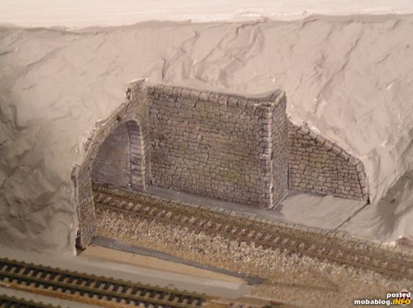 Tunnelportal der Einzelspur Richtung