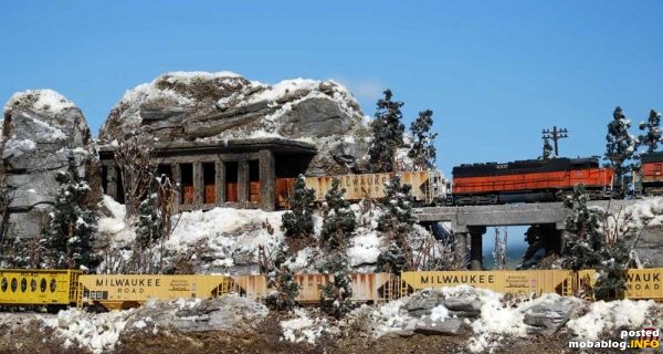 Milwaukee SD45 mit PS2 Grainhoppers