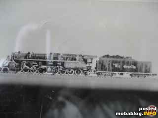 relativ Original von RÖWA, aber mit vielen Details für eine D&RG-Lok, class 3600 mit Pumpen an der Rauchkammer und Feedwaterheater an der Stirn... Die Lok war eine der letzten im ...