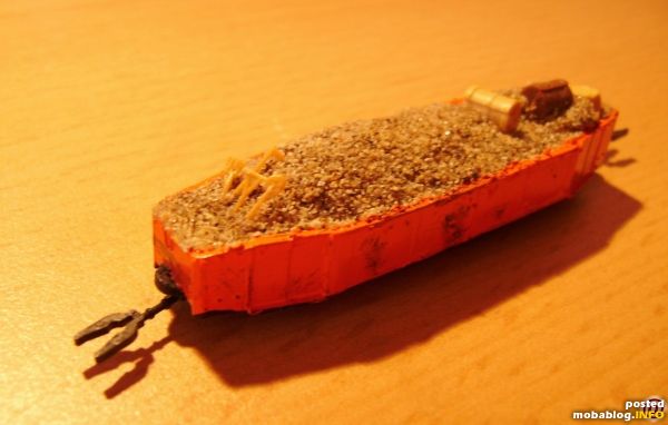 Die Lore ... Jetzt fehlt nur noch die Beschriftung sowie ein Paar Details und es kann ab zur Straßenbahnbaustelle gehen.