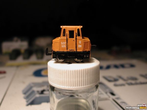 Fertige Modell mit Beschriftung,von der Seite