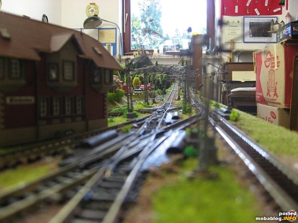 Gleistrasse in Richtung Bahnhof