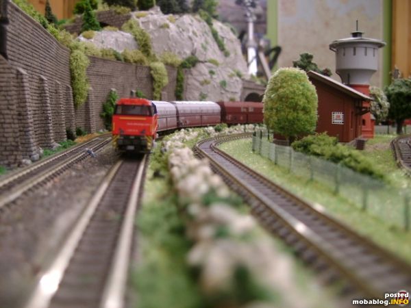 G 2000 mit Erzwagen