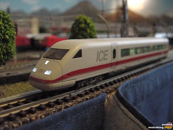 Hier wird der Steuerwagen geschoben.