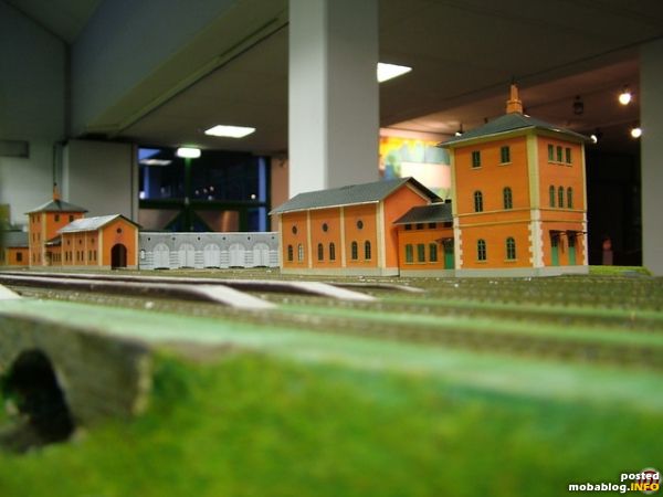 Foto 3: Lokschuppen mit Anbauten