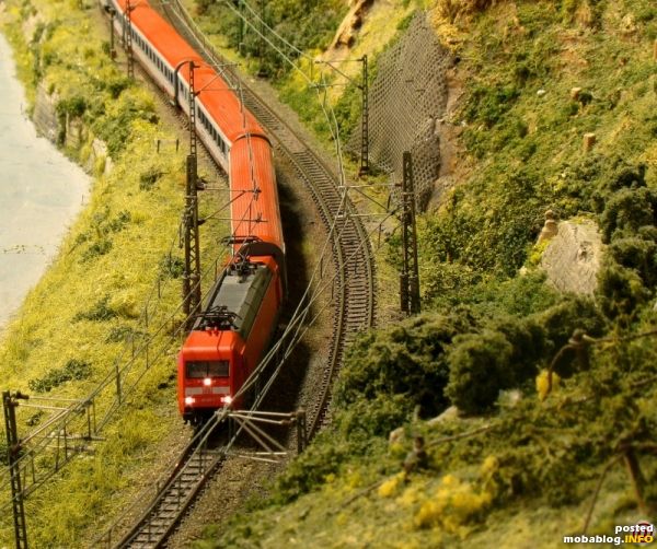 Als letzte noch zwei Bilder von meinem ÖBB-EuroCity Zug. Gezogen von ein 101-er.