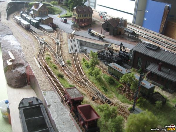 Blick von der Sandverladestelle Richtung Bahnhof.