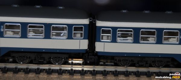 links noch nicht umgebaut, rechts tiefergelegt und Thomschke Radsätze. Leider etwas dunkel
