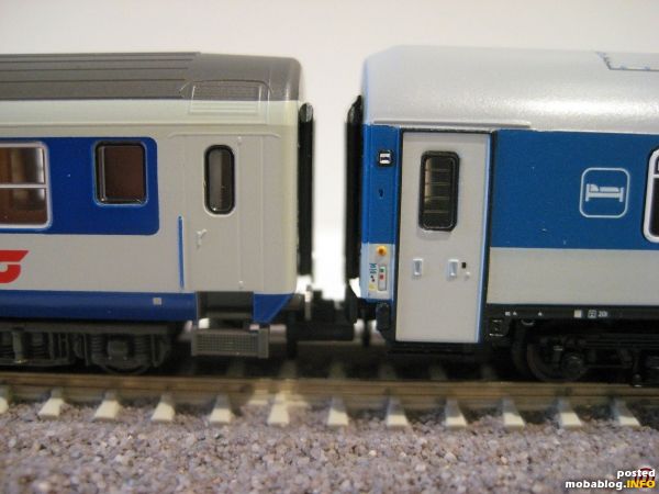 Bonusbild: neuer Hobbytrain Liegewagen und L.S. Schlafwagen passen wunderbar zusammen - zumindest optisch, ob die Epoche so stimmt, kann ich nicht sagen :-)