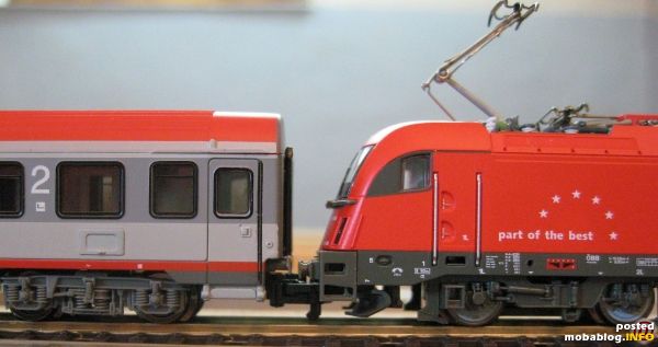mit Roco, da sind die sogar hochbeinig :-)