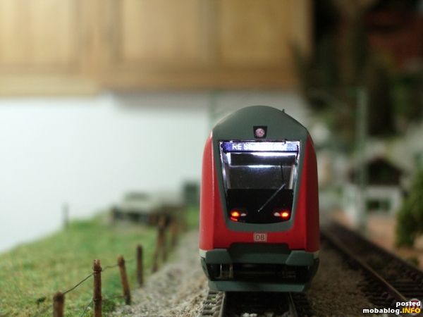 Ruckwarts mit beleuchtetet Zugzielanzeiger