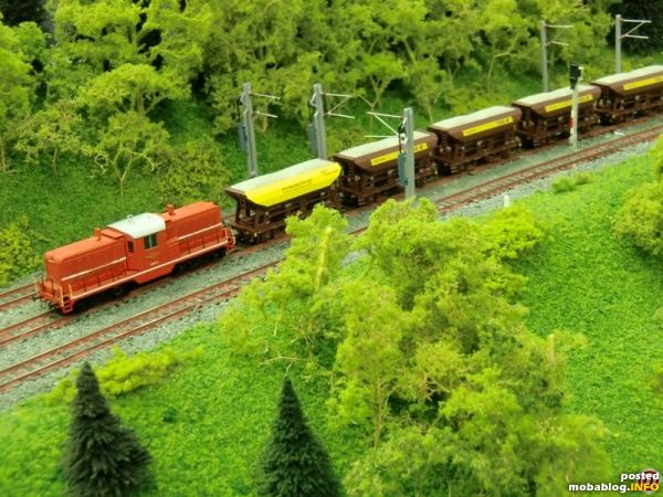 2045 mit den neuen Bauzugwagen von Mende