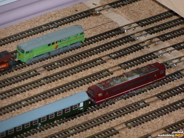 Die erste Testfahrten, mit wieviel Wagen die Loks es den Wendel hoch schaffen.
--> 2,8% gehen mit der Taigatrommel und 24 sechsachsigen
Kohlewagen, nicht ...