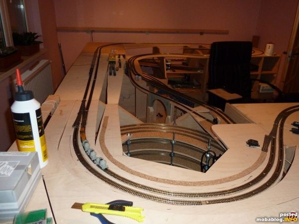 Der vorläufige Bahnhof, um endlich beide SBF und deren Verbindungen im Zugverkehr testen zu können.