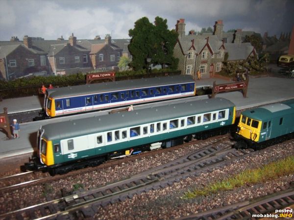 Ankunft in Philtown-Terminus, Platform 1 - im Hintergrund steht in der Bay-Platform die Class 121 in NSE-Livery.