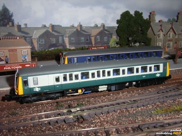 55005 trägt die British Rail Blue & Grey-Livery im Stil der späten 1970er bzw. frühen 1980er-Jahre.
