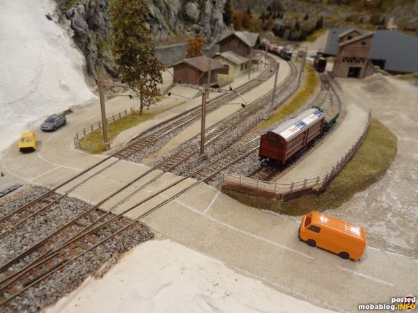 Bahnübergang im Osten von Wasserau. Hier fehlen natürlich noch die Schranken, etc.!