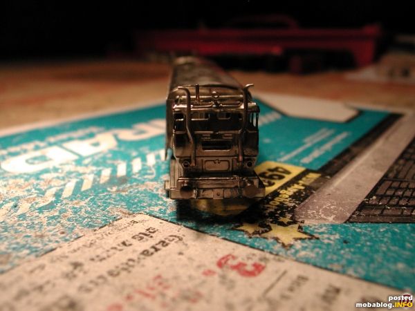 von vorne(wird noch mit einer 1 versehen)da drunter kommt der Antrieb mit Maxonmotor,so das zwei Achsen angetrieben werden und das Licht kommt noch rein