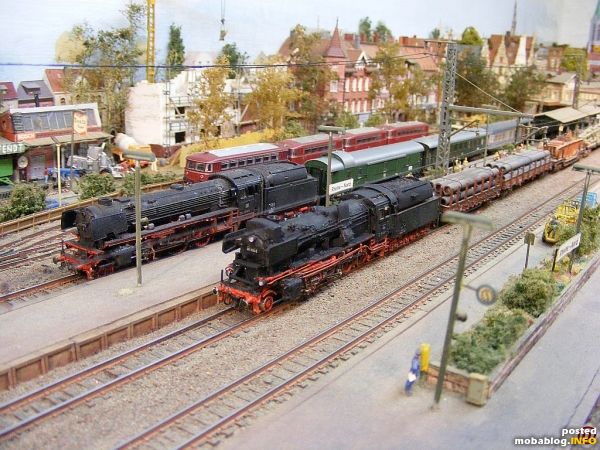 die 50.40 trifft eine 03.10, welche ebenfalls mit Tenderklappen besitzt