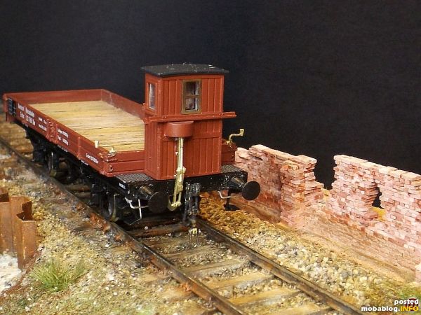 Ein Modell eines Plattformwagen Xw Erfurt von BRAWA wir umgearbeitet und verfeinert.