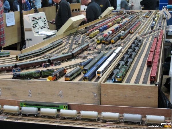 Last but not least der gewaltige Fiddle-Yard hinter der Anlage.