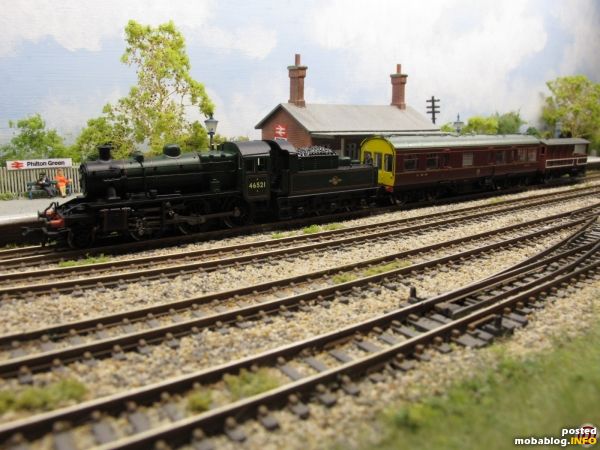 Im Sonderzugeinsatz war heute die BR Class 2MT mit einem "Preserved Inspection Saloon" und einem Brake-Van unterwegs.
"Philton Green" ist wieder LIVE zu sehen am Internationalen Nostalgiefest im Südbahnmuseum Mürzzuschlag - ...