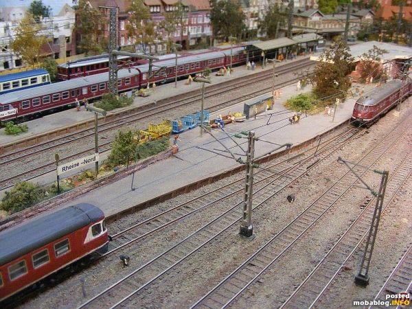 Hier die aktuelle Bahnsteigversion