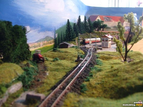 Hier der Blick aufs Schloß aus der Ferne.