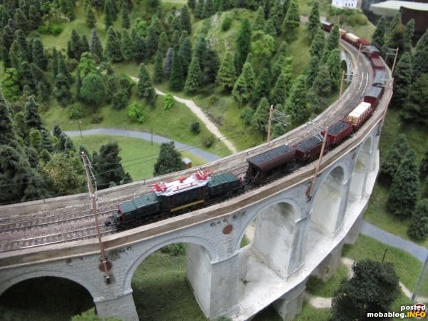 Noch zwei Bilder von den großen Viadukten: an der Kalten Rinne...
