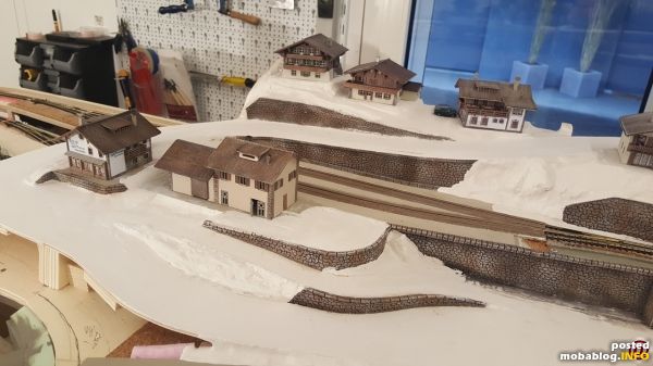 Langsam entsteht das Dorf Oberegg. Hier ein Bild des nördlichen Teils mit der Station der Zahnradbahn.