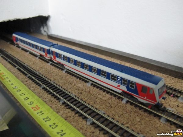Heute eingesetzt im Pendelbetrieb, aufgenommen im Fiddle Yard hinter dem Steuerpult: ein VT 5147 (Leo-Modell) - sehr selten!
