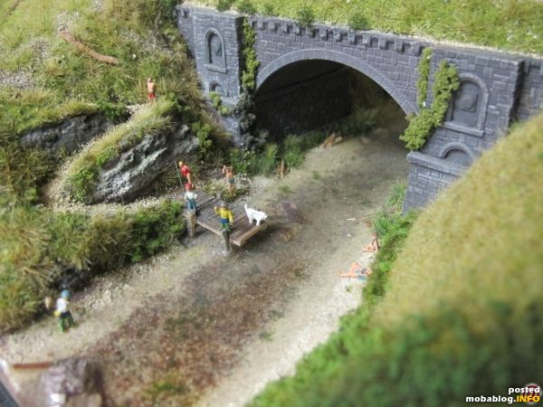 Abschließend noch ein Blick auf unser Flussmodul, der Jahreszeit entsprechend geht es ab ins kühle Nass - in diesem Sinne einen schönen Sommer und bis bald im MEC N-Spur Austria
