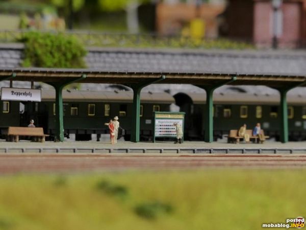 Detail vom Bahnsteig