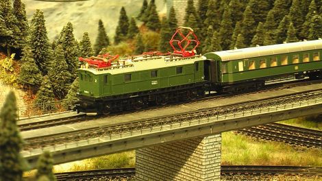 Landschaft und Technik.