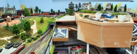 Blick auf Walsrode Süd. Die Bahnanlagen sind noch nicht ganz fertiggestellt und auch der Hintergrund harrt noch der Fertigstellung entgegen.