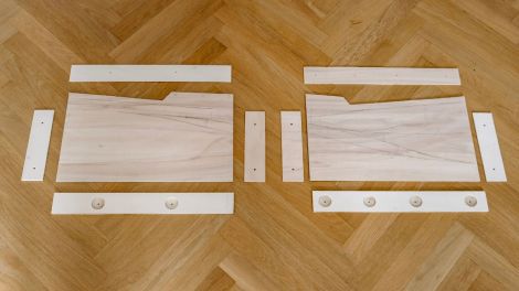 Modulkästen enstehen aus günstigen A3-Sperrholzplatten (4 mm) aus dem Baumarkt, mit der Handsäge zugeschnitten.