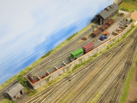 Im Bereich der an die Hauptanlage angeschlossenen Modulanlage mit Betriebsbahnhof konnte heuer die Gestaltung eines Schrottplatzes mit Bahnverladung abgeschlossen werden