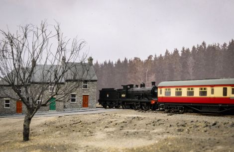 Die Baumh&ouml;he am Hintergrund ist an die Geb&auml;ude angepasst, dass diese nicht allzusehr &uuml;berragt werden.